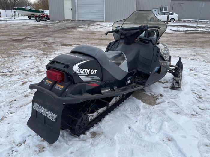 2006 artic-cat sabercat for sale near elk-river, minnesota fa0805e94a6c4da2b9f6a4a883b4a37f.jpg