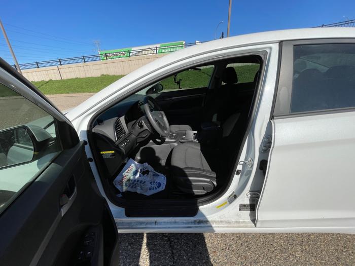 2018 hyundai elantra limited with 99127 miles for sale near burnsville, minnesota fa107903a0ce481a8a9d6900a9cd5649.jpeg