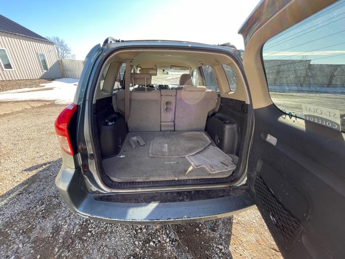 2008 toyota rav4 base-i4-4wd with 259343 miles for sale near elk-river, minnesota fa918ac4036c43c59cdd0b1b5524ee1f.jpeg