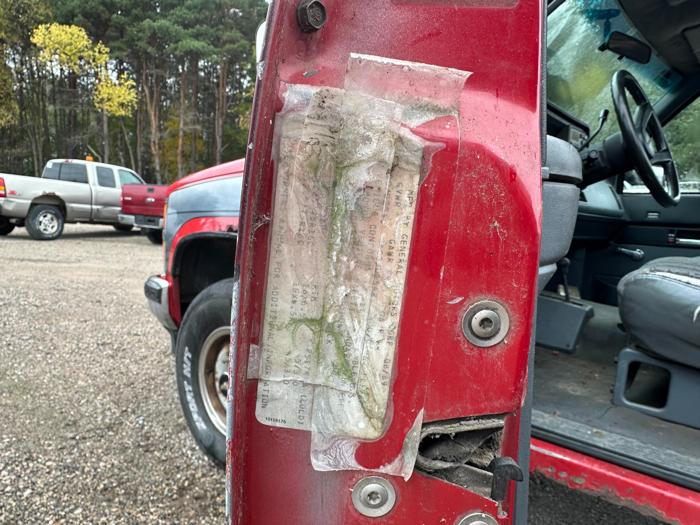 1990 chevrolet c-k-1500 reg.-cab-w-t-8-ft.-bed-4wd with 181934 miles for sale near elk-river, minnesota fabcd2681b1642c49a3aaf63c758e160.jpg