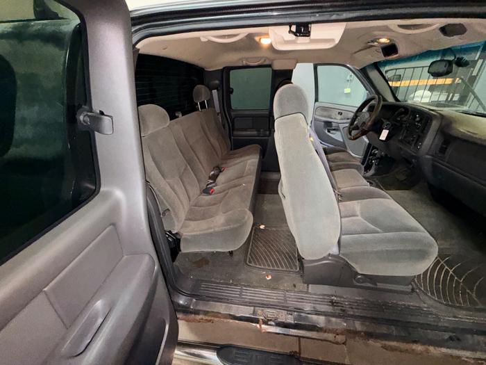 2003 chevrolet silverado-1500 ext.-cab-short-bed-4wd with 169874 miles for sale near elk-river, minnesota faca8db7d0dc49f39fc332b6e6fa12e9.jpeg