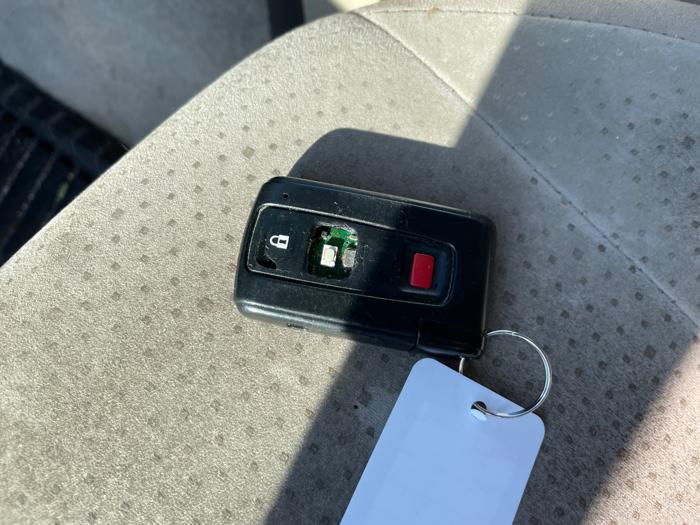 2005 toyota prius 4-door-liftback with 201059 miles for sale near elk-river, minnesota fad842c050d747bfbe31f5bb6b97ad53.jpeg