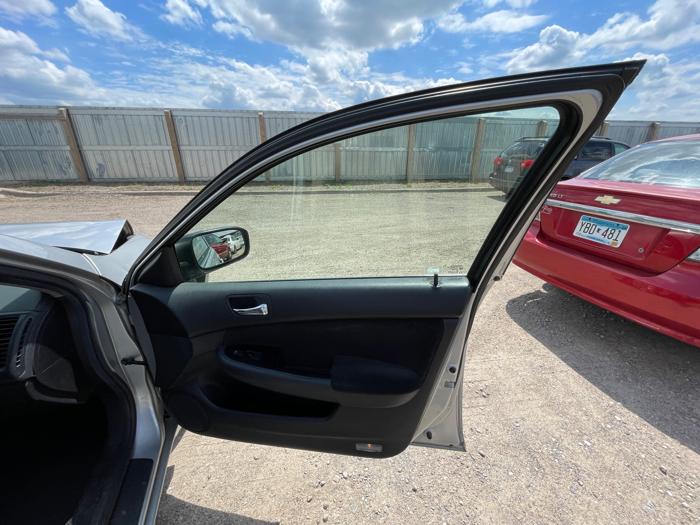 2006 honda accord lx-se-sedan-at with 136652 miles for sale near elk-river, minnesota fb16241be5a145c8b8bc9e54063f2a8c.jpeg
