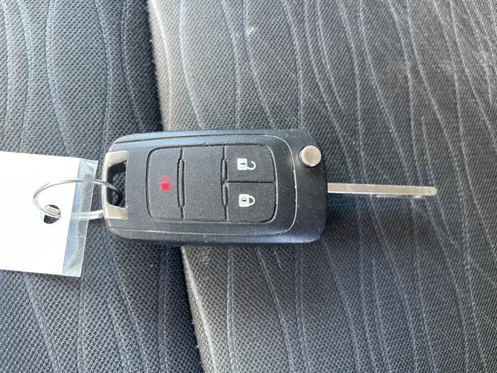 2016 buick encore base-fwd with 55983 miles for sale near st.-cloud, minnesota fb57817342e6436ba7c76397a95a5ca9.jpeg