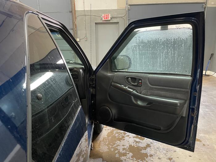 2002 chevrolet blazer 2-door-4wd-ls with 141544 miles for sale near elk-river, minnesota fb6b878991f743d69e6c2590cb2af2fd.jpeg