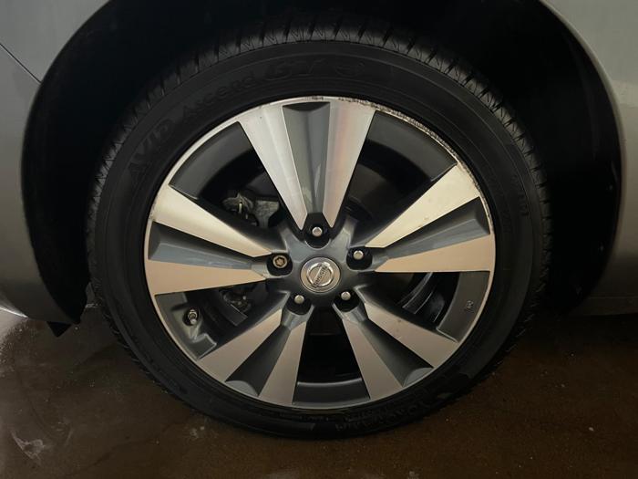 2015 nissan leaf sl with 82254 miles for sale near elk-river, minnesota fb84388eead94e2382d3af090ffa5389.jpg