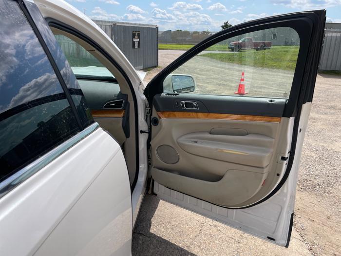 2012 lincoln mkt 3.5l-with-ecoboost-awd with 155663 miles for sale near elk-river, minnesota fb906d91ef5543fdb152fe468265dbb4.jpeg