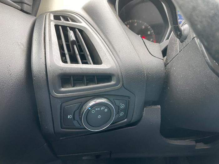 2012 ford focus with 153513 miles for sale near elk-river, minnesota fbaf025e64a24fcfac858166ff089cee.jpeg