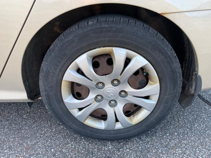 2009 hyundai elantra gls with 110047 miles for sale near elk-river, minnesota fbce41987db74b279319b99aa2fa2b44.jpeg