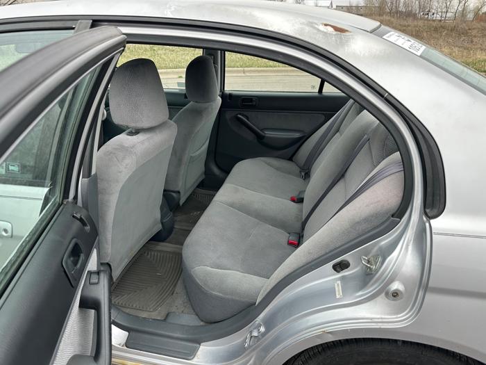 2001 honda civic ex-sedan with 179579 miles for sale near elk-river, minnesota fbd706af6d1e43f6b2a06fd3035f1408.jpeg