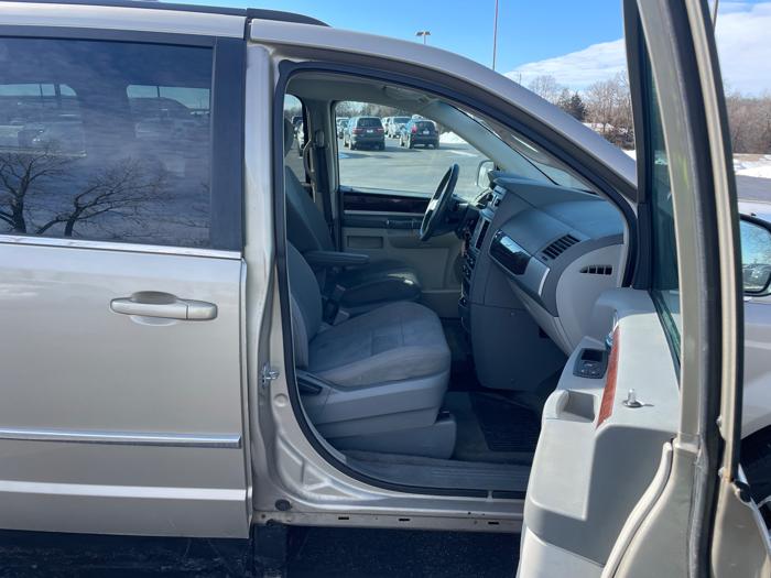 2009 chrysler town-&-country touring with 240699 miles for sale near clearwater, minnesota fc1265b839644a76b69f9e4d0d2ab3ac.jpeg