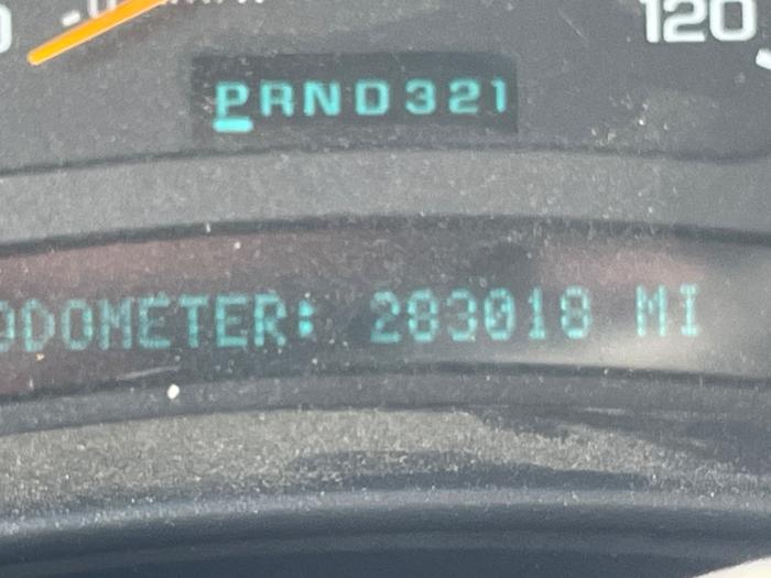 2003 chevrolet silverado-2500hd crew-cab-short-bed-4wd with 283018 miles for sale near elk-river, minnesota fc2c9899ba6f4195af72f4134d917b92.jpeg
