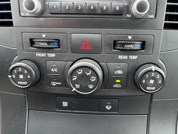 2012 kia sedona with 181342 miles for sale near elk-river, minnesota fc8afac62c01414287623acc77647860.jpg