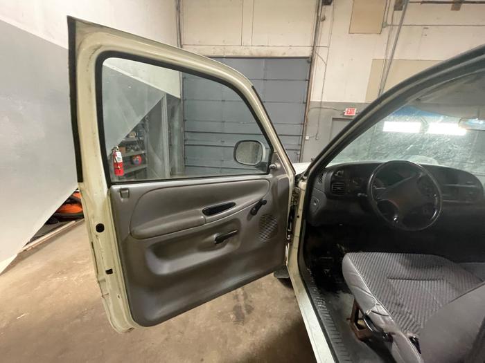 1998 dodge ram-1500 laramie-slt with 109488 miles for sale near elk-river, minnesota fc93b622c31344599e159a7f9b8b6951.jpeg