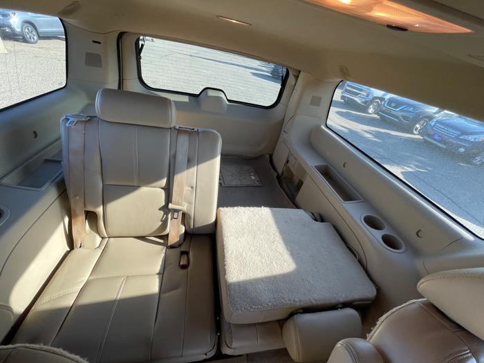 2007 chevrolet suburban lt1-1500-4wd with 255688 miles for sale near fridley, minnesota fca0730e9bac496cb247f1108db07499.jpeg