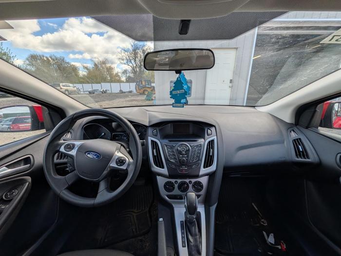 2014 ford focus se-sedan with 155198 miles for sale near elk-river, minnesota fcc072dd91b84ed8923dd725425402c1.jpg