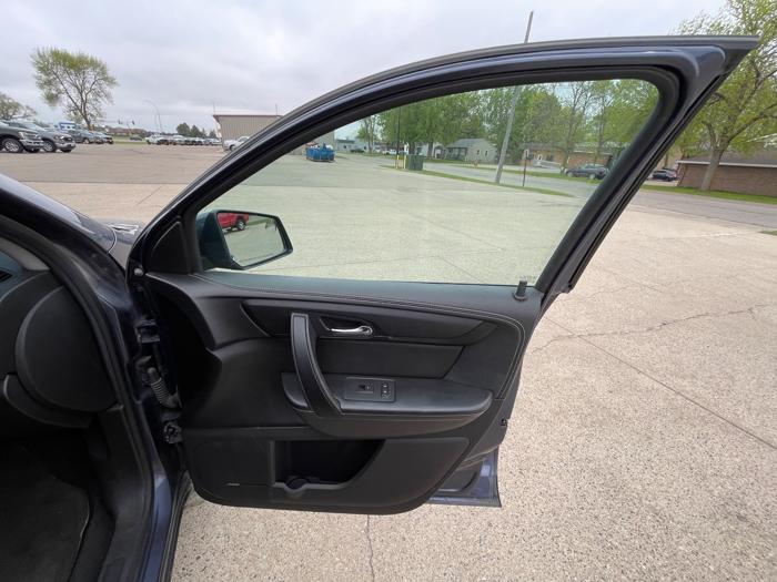 2014 chevrolet traverse 2lt-awd with 131768 miles for sale near alexandria, minnesota fccc2b8d7fb64eb1b9f628e24425b628.jpeg