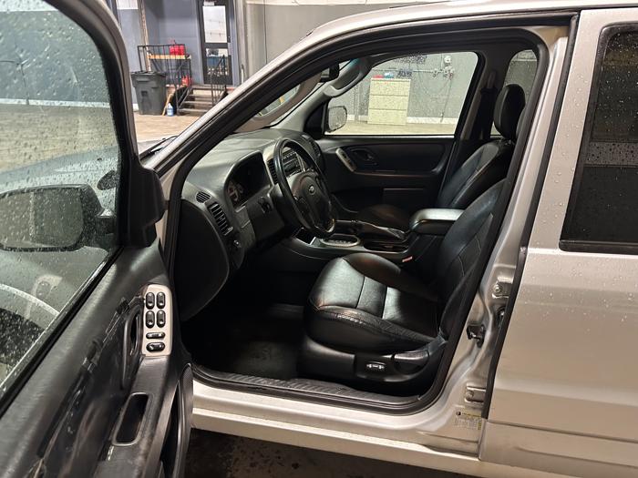 2006 ford escape limited-4wd with 150015 miles for sale near elk-river, minnesota fcd4c3338c8c48649c8ac1f3ebbc2dd2.jpeg