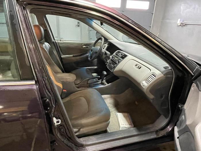 1999 honda accord ex-v6 with 153354 miles for sale near elk-river, minnesota fce0cf0638d14268af1b9ab9ef129605.jpg