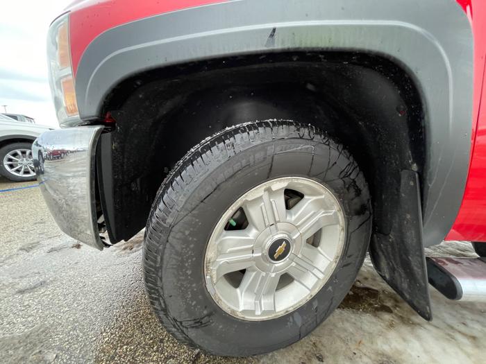 2012 chevrolet silverado-1500 lt-crew-cab-4wd with 175403 miles for sale near rochester, minnesota fceca68d0f4c493ea110dfcd43679708.jpeg