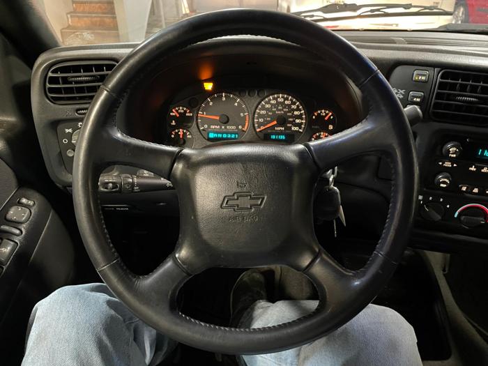 2003 chevrolet s-10-pickup ls with 191135 miles for sale near elk-river, minnesota fcfbdefd33db47478abe49f32c01e6c9.jpg