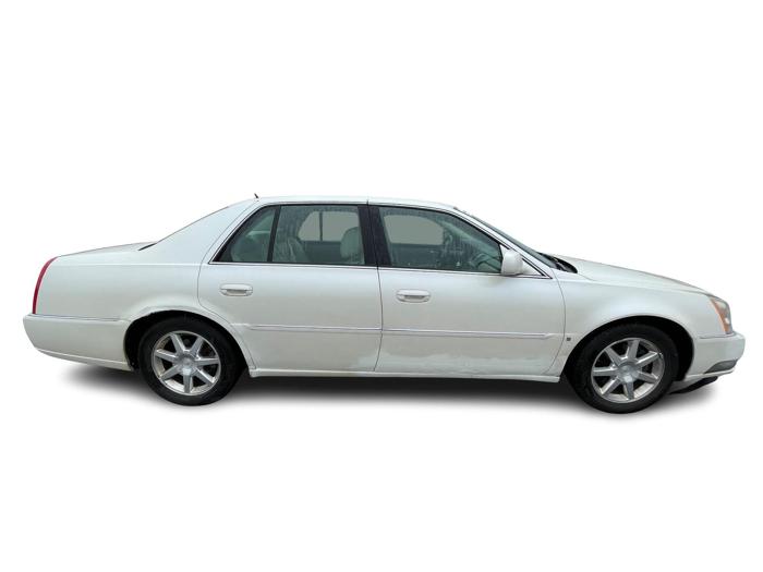 2008 cadillac dts luxury-iii with 119119 miles for sale near elk-river, minnesota fd2454869cf144749afa0f11bc6b55c6.jpg