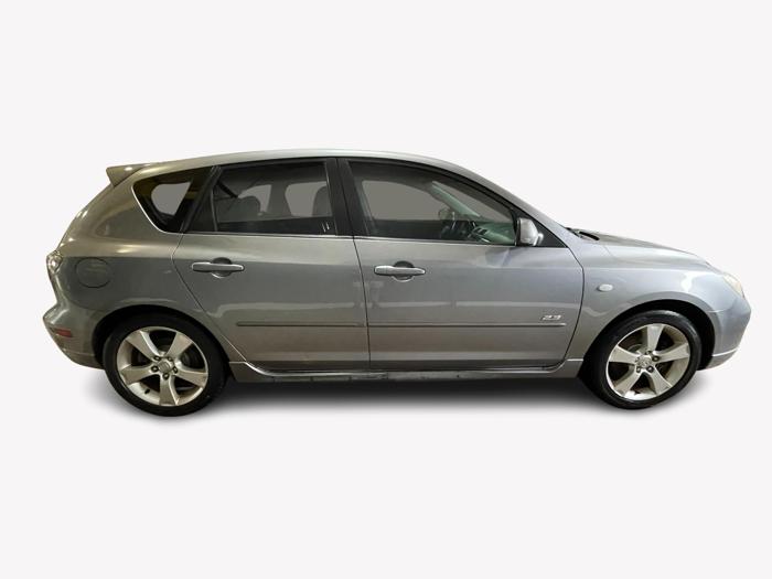 2004 Mazda Mazda3