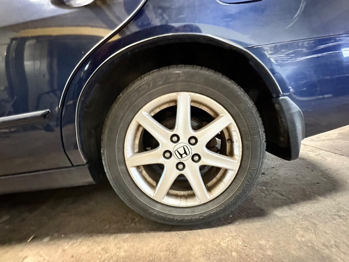 2003 honda accord ex-v6-sedan-at with 232813 miles for sale near elk-river, minnesota fd3c22701b01492da1d252271f051b12.jpeg