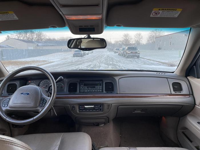 2003 ford crown-victoria lx with 153800 miles for sale near elk-river, minnesota fd45c887480449f7823c57eb4856fe35.jpg