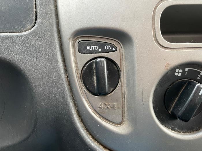 2004 ford escape with 115692 miles for sale near elk-river, minnesota fd58f452f7f748c2b892d8e5b921d4ee.jpeg