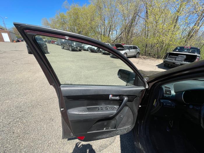 2014 kia sorento lx-2wd with 163445 miles for sale near brainerd, minnesota fd611504c0c84becaec1204bd16c3b9d.jpeg