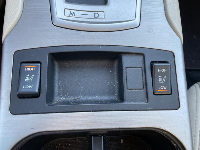 2010 subaru outback 2.5i-premium with 197429 miles for sale near elk-river, minnesota fd98b86bd74e4c66879b424350e47c22.jpeg