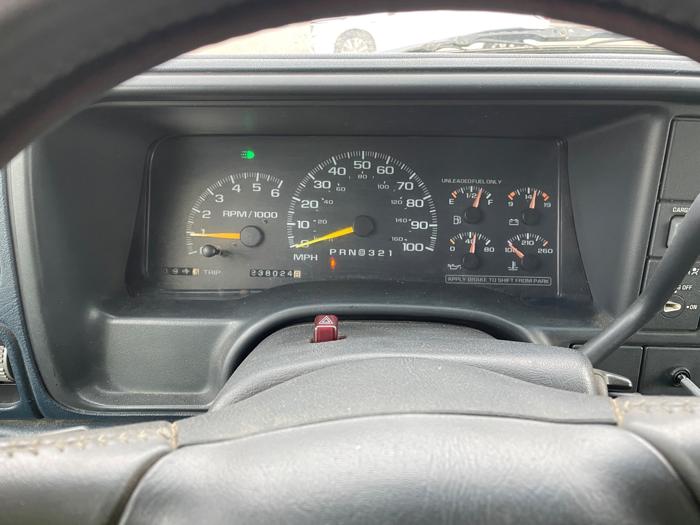 1998 chevrolet c-k-1500 k1500-4wd with 238024 miles for sale near alexandria, minnesota fd9dd0363fee41a8be13aba9c6d2162a.jpeg