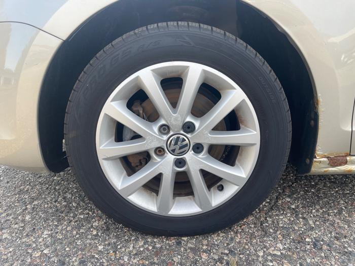 2013 volkswagen jetta se with 158676 miles for sale near annandale, minnesota fdb905b7dbaa479997f19767cf44a5d2.jpeg