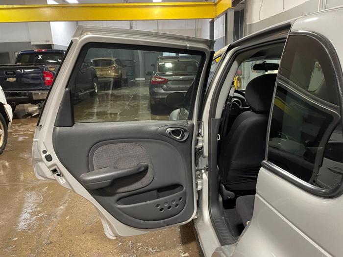 2005 chrysler pt-cruiser touring-edition with 89918 miles for sale near elk-river, minnesota fdc2b1c9892a48e59893da8afd8f95ee.jpg