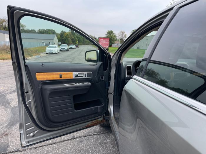 2008 lincoln mkx awd with 155391 miles for sale near elk-river, minnesota fdddd36abef649b281b698783b7ef1bb.jpeg