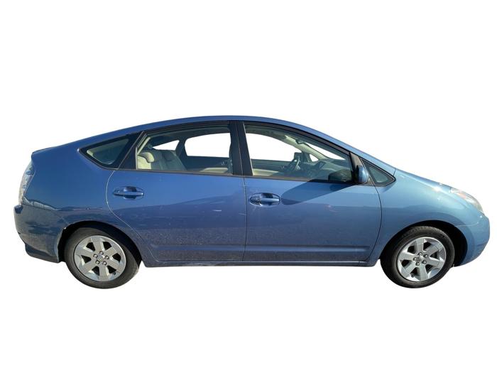 2005 toyota prius 4-door-liftback with 157900 miles for sale near elk-river, minnesota fe2ded09d6d94511a1020381e3cd0214.jpg