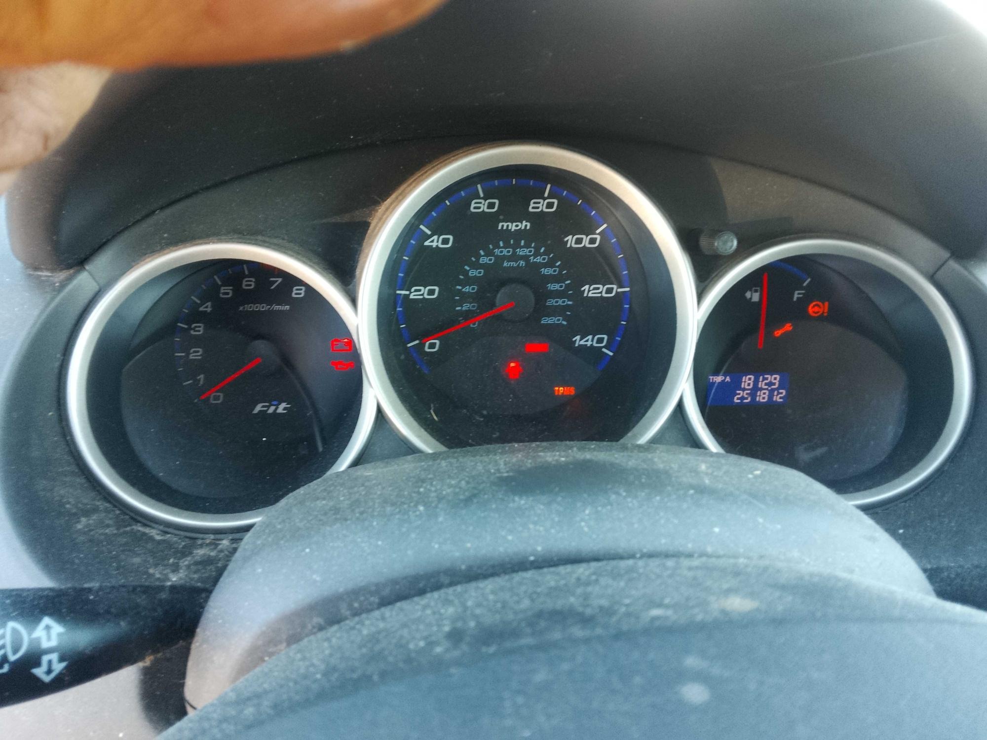 2008 honda fit sport-5-speed-mt with 251812 miles for sale near elk-river, minnesota fe645b69797b441594b705e5f40feaab.jpg