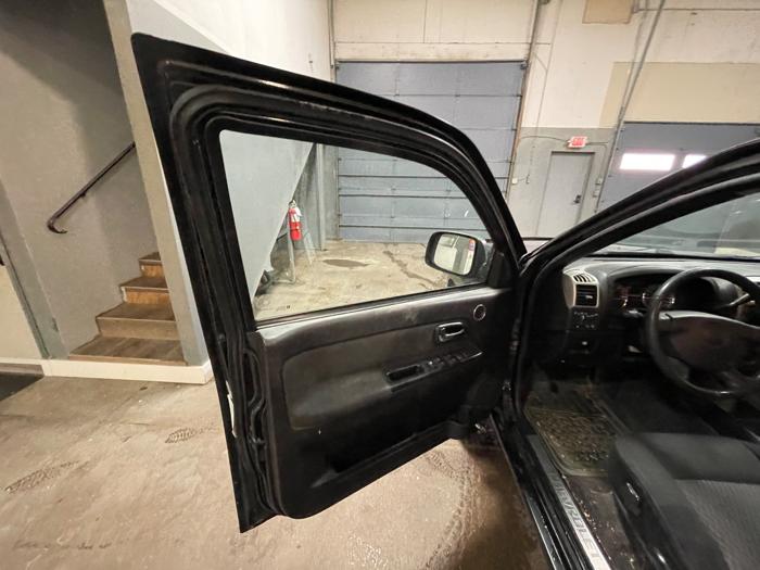 2008 chevrolet colorado lt1-crew-cab-4wd with 75105 miles for sale near elk-river, minnesota fe9784b6e9bd4f87ae75b48e2f6085bf.jpeg