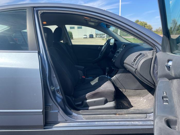2012 nissan altima 2.5-s with 231871 miles for sale near rochester, minnesota fea83721571d42eca17cf1e3cc8f1e6f.jpeg