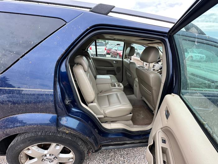 2005 ford freestyle limited-awd with 233628 miles for sale near elk-river, minnesota feb137b3ae6c4e63b7916409a5db99b5.jpeg
