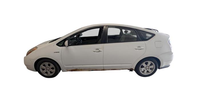 2006 toyota prius 4-door-liftback with 297498 miles for sale near elk-river, minnesota fecffec61576482c92b8b53246c2d026.jpg