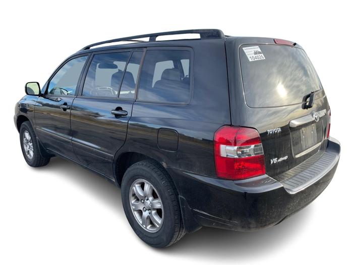 2004 toyota highlander v6-4wd with 178183 miles for sale near elk-river, minnesota fed0c59e60ee46698aeb00ec540ffd8c.jpg