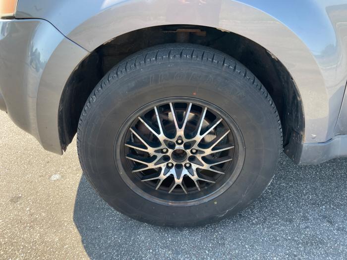 2008 ford escape xlt-4wd-v6 with 189913 miles for sale near elk-river, minnesota ff0ab894388f430093a1e50323bc578f.jpeg