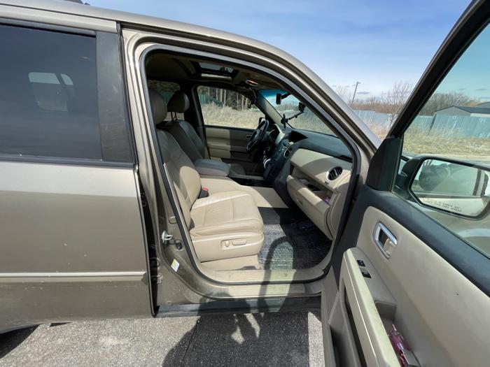 2010 honda pilot ex-l-4wd-5-spd-at with 231045 miles for sale near elk-river, minnesota ff3385a28455473ea488d10912064b9b.jpeg