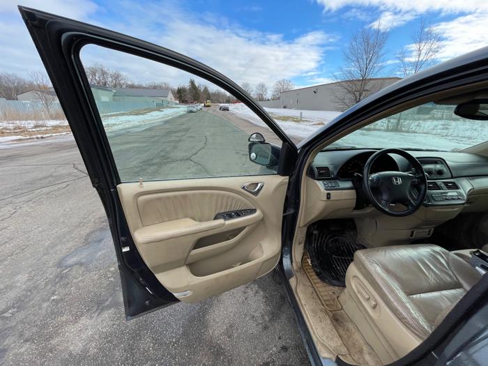 2006 honda odyssey ex-l with 262690 miles for sale near elk-river, minnesota ff384c3e8ab74eb384abef20fd7bdf2f.jpeg