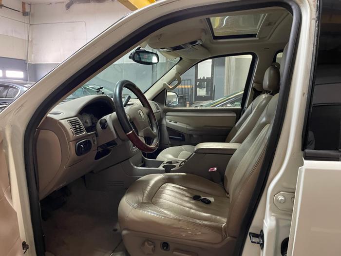 2004 Mercury Mountaineer
