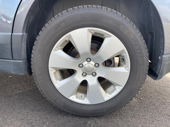 2011 subaru outback 2.5i-premium with 155626 miles for sale near rochester, minnesota ff4eb1e223164cfeb72f182da47f64ff.jpeg