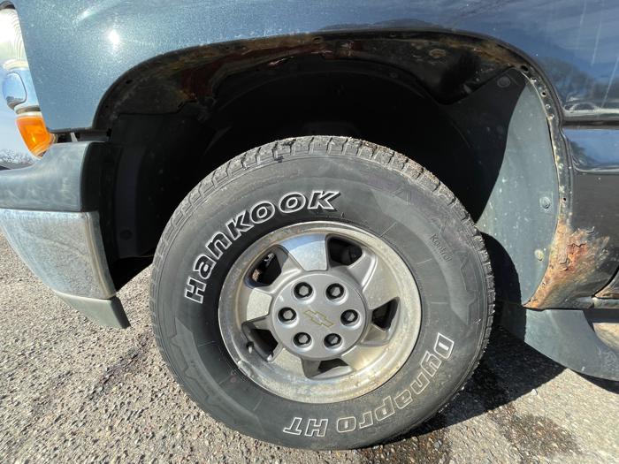 2003 chevrolet tahoe 4wd with 245991 miles for sale near elk-river, minnesota ff504cf2a0d446f08a38919c3c3daef2.jpeg