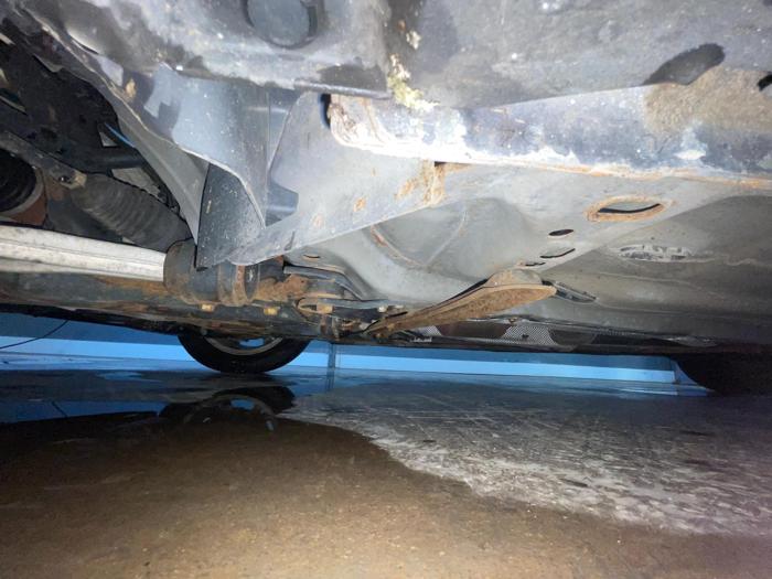 2014 ford focus se-sedan with 99529 miles for sale near elk-river, minnesota ff7768b29c2c49db8e989f2d71bc1d03.jpg